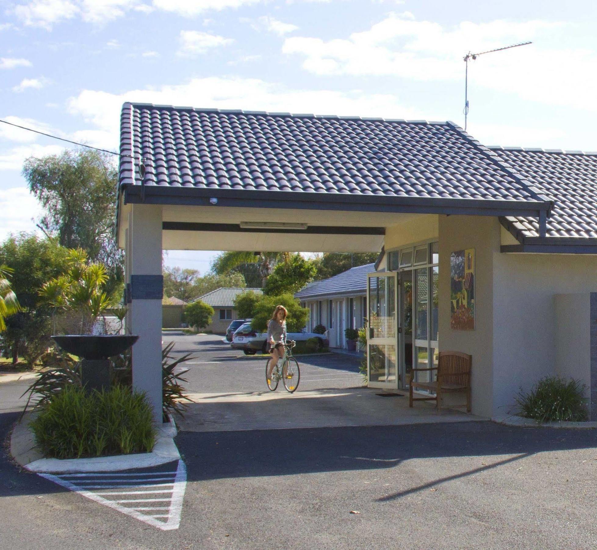 Gale Street Motel & Villas Busselton Ngoại thất bức ảnh